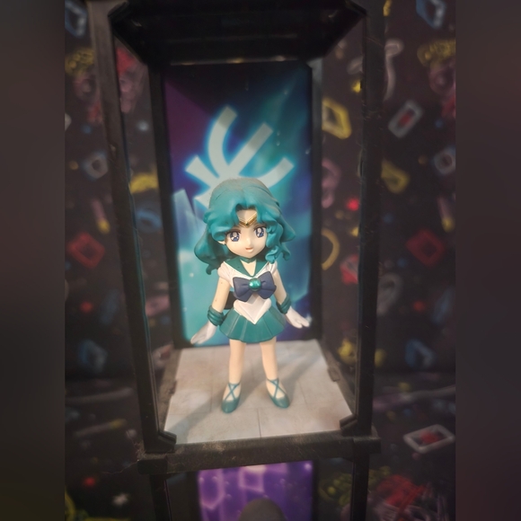 Set of 3 stackable sailor moon figures - Picture 3 of 8